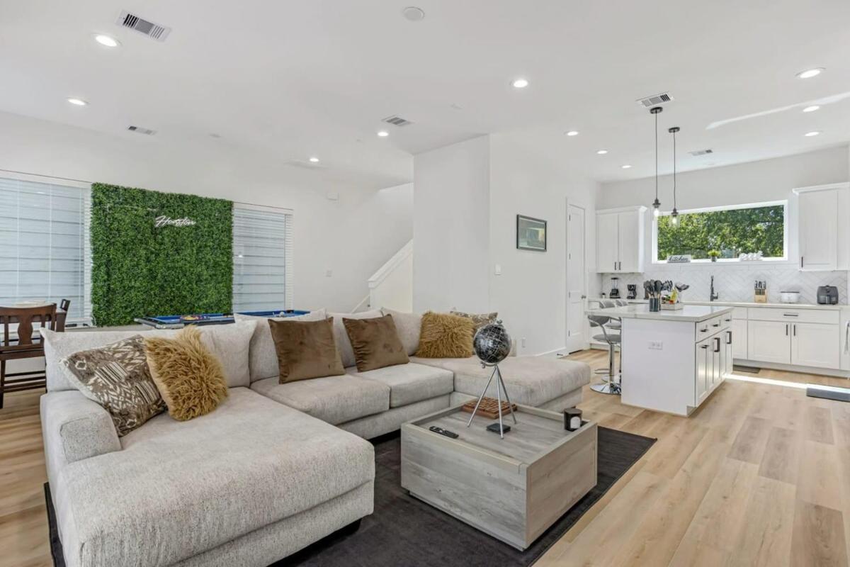 Vila Modern 3Bd Retreat I Near Hotspots I Sleeps 12 Houston Exteriér fotografie